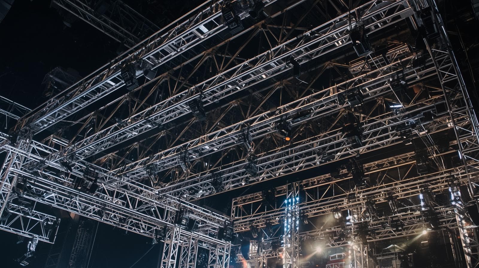 Stage truss structure setup